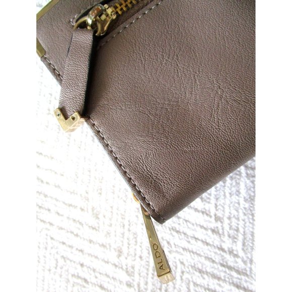 ALDO Women's Wallet Grey/Beige PU Leather with Gold Hardware - Zip Around Wallet - Picture 2 of 14